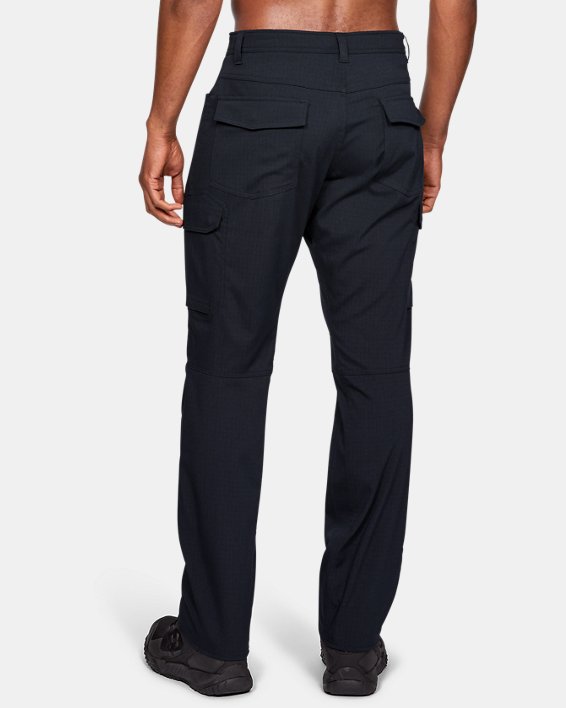Men's UA Enduro Cargo Pants, Black, pdpMainDesktop image number 1
